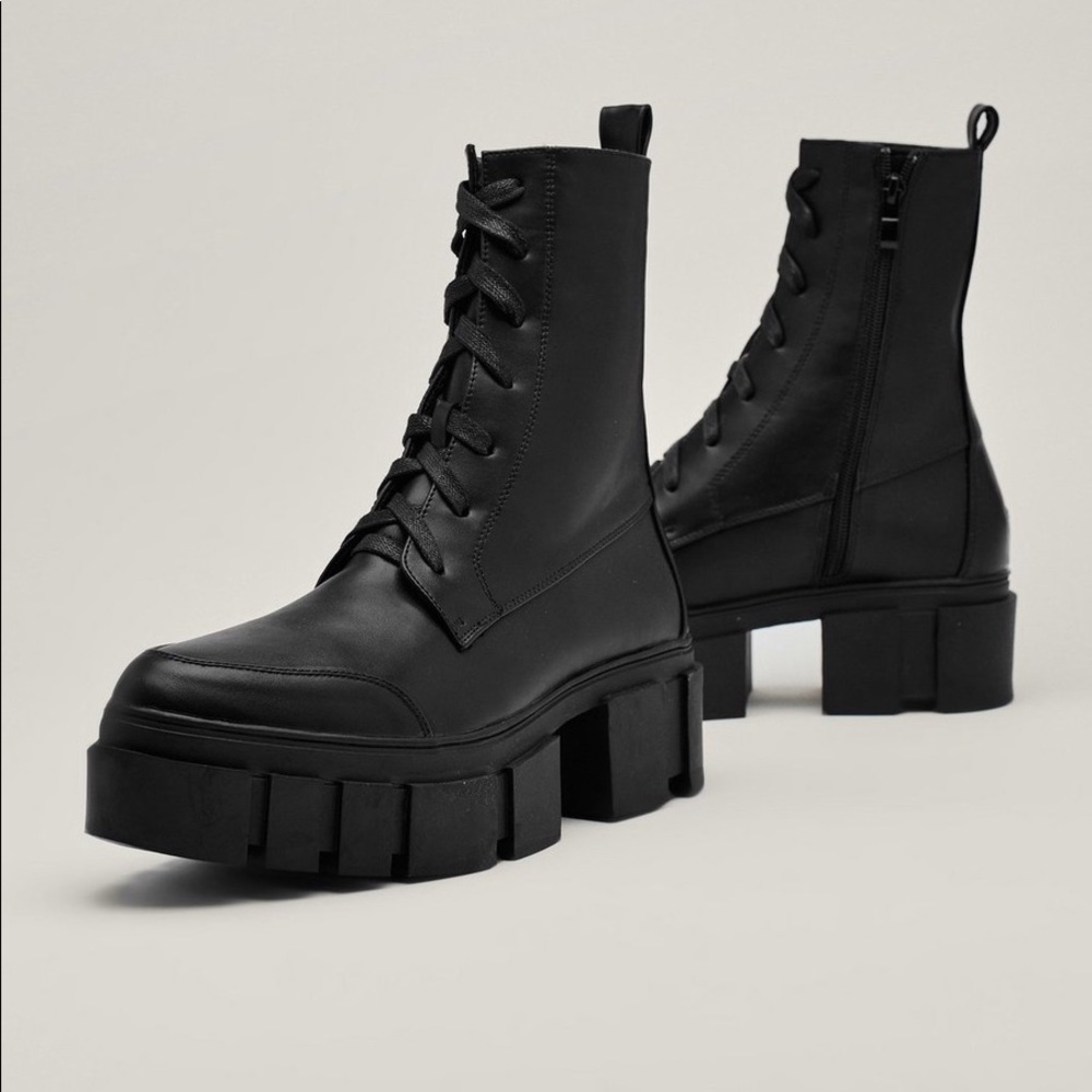 Faux Leather Lace Up Chunky Sole Boots
